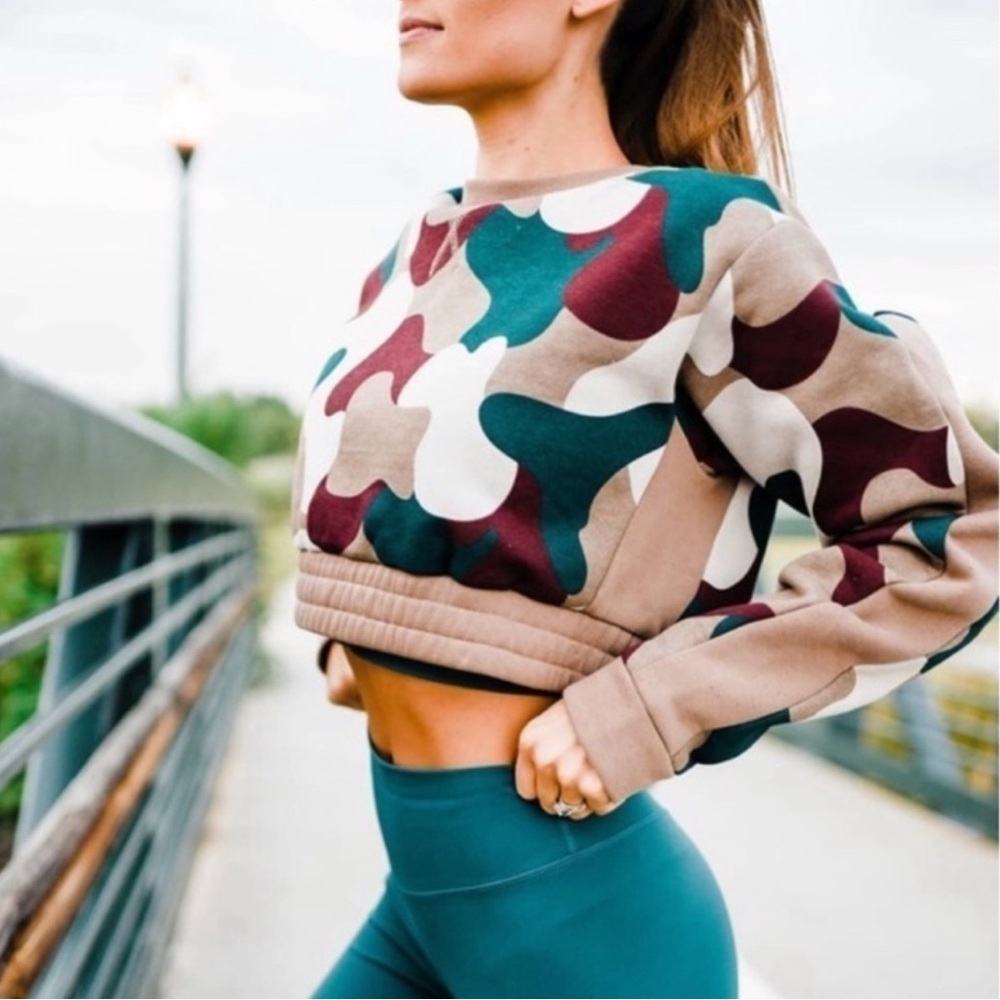 Balance Athletica Morningside Camo Cropped Sweatshirt